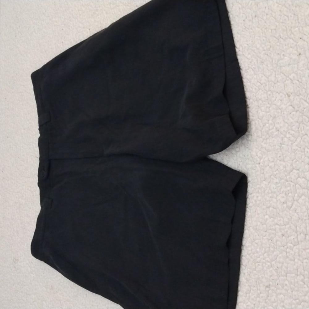 Jhane Barnes Men's Black Silk/Cotton Flat Front Shorts  32